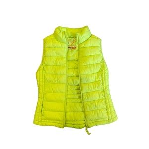 Women’s puffer vest